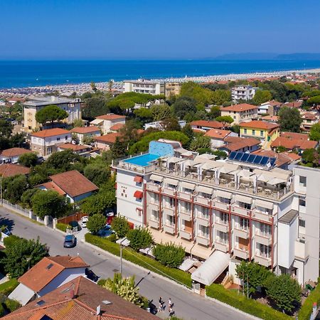 Hotel Nuova Sabrina Marina di Pietrasanta Exteriér fotografie