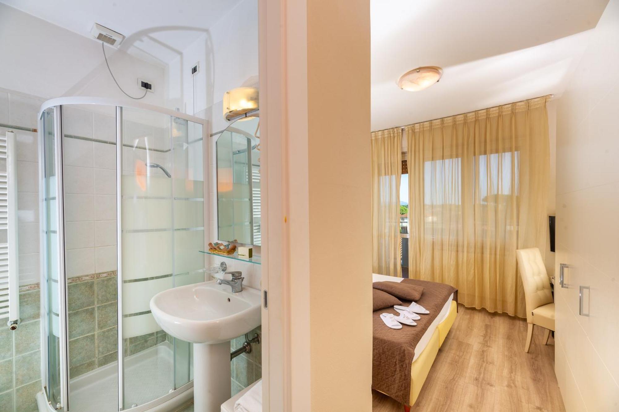 Hotel Nuova Sabrina Marina di Pietrasanta Exteriér fotografie