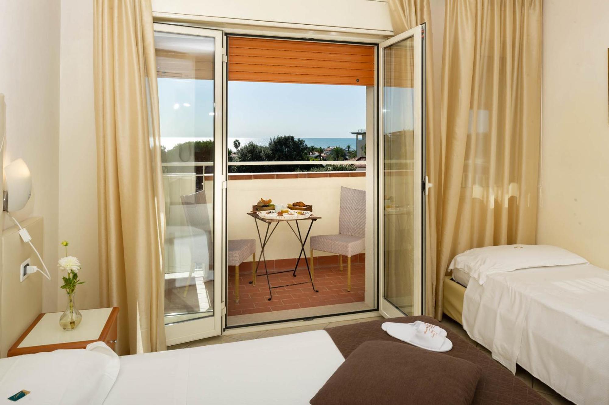 Hotel Nuova Sabrina Marina di Pietrasanta Exteriér fotografie