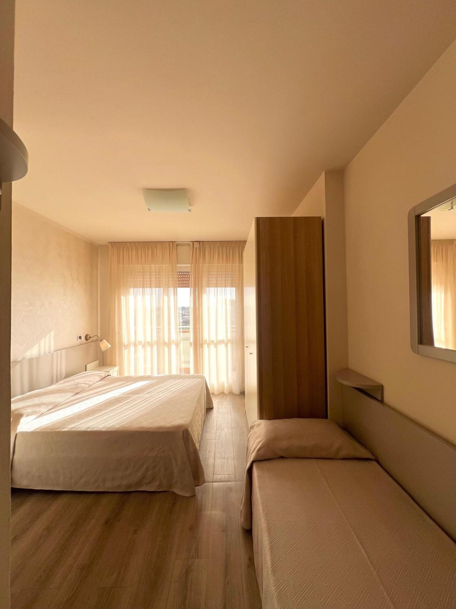 Hotel Nuova Sabrina Marina di Pietrasanta Exteriér fotografie